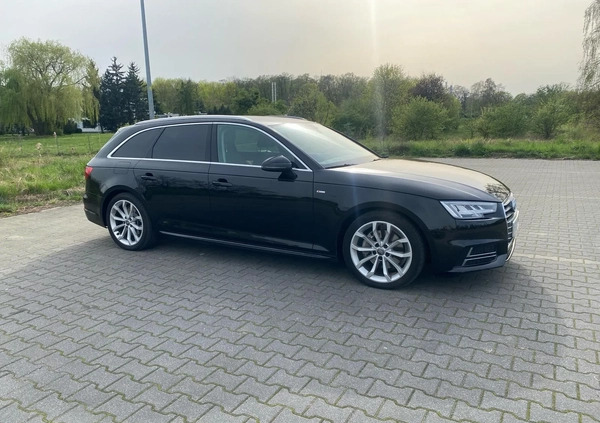 Audi A4 cena 89000 przebieg: 145000, rok produkcji 2016 z Oświęcim małe 37